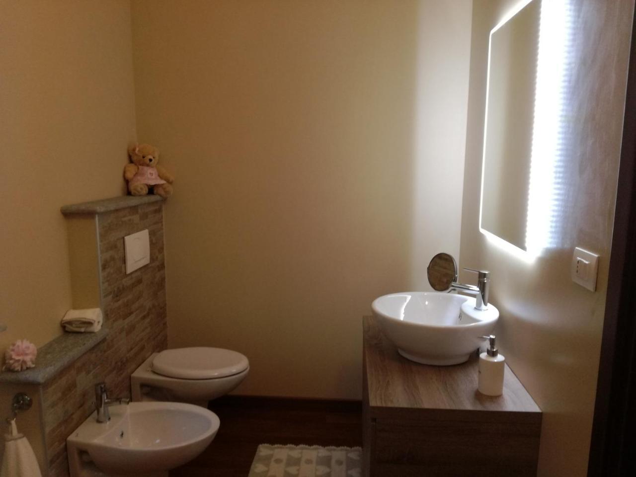 B&B Casa Dell'Orso Lurisia Bagian luar foto